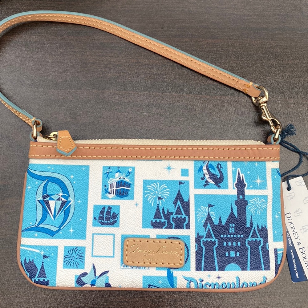 Dooney & Bourke Disney Slim Wristlet, EUC